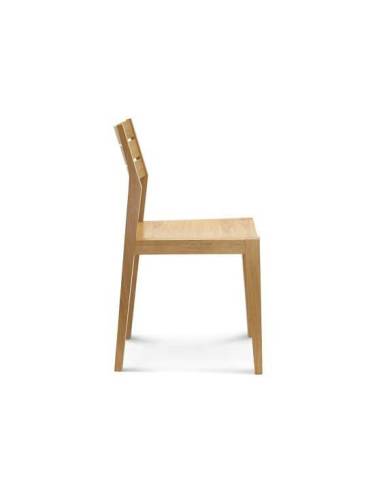 alt= silla de madera ORDESA