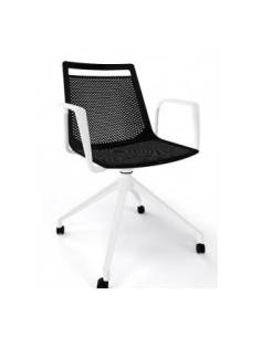 alt= Silla Akami UR BR