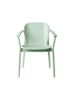 alt= Sillón de madera Finn 2
