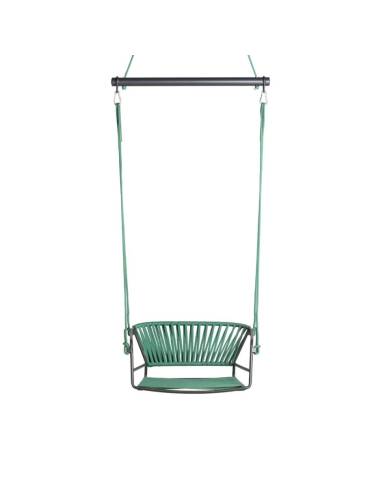 alt= Lisa Swing Hancing