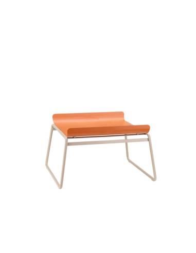 alt= Mesa Lisa Lounge