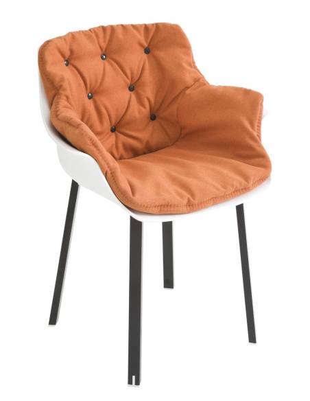 alt= Silla More NA
