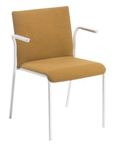 alt= Sillón Teckel tapizado