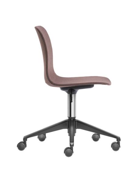 alt= Silla Unik 05R tapizada