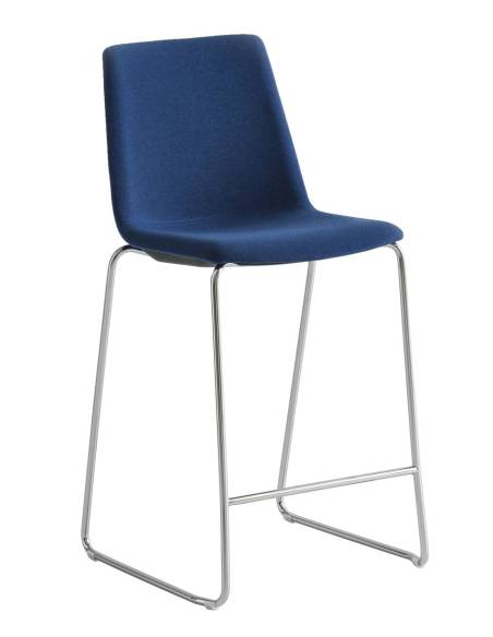 alt= Taburete Akami ST 66 Tapizado