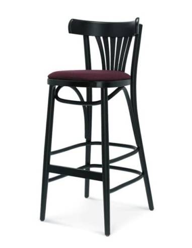 alt= Taburete Nuremberg