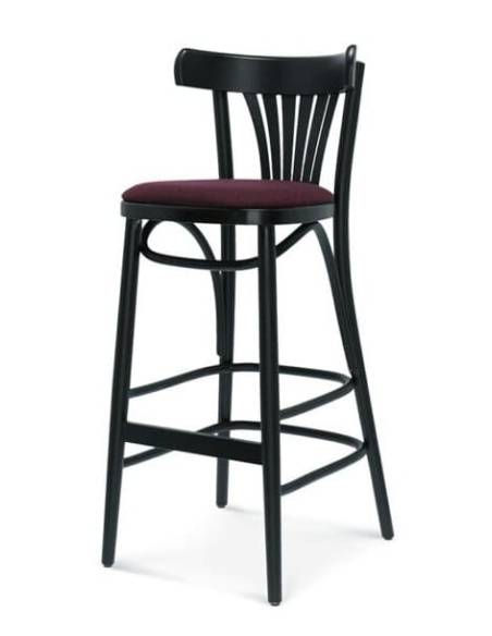 alt= Taburete Nuremberg