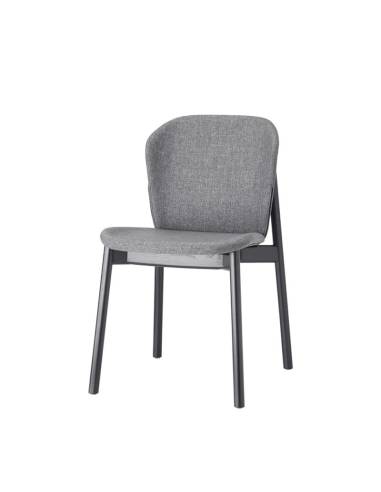 alt= Silla de madera Finn