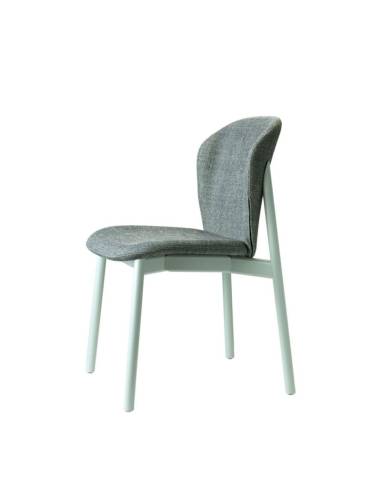 alt= Silla de madera Finn