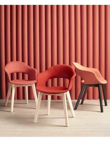 alt= Sillón Natural Lady B Pop tapizado