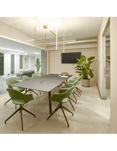 alt= Sillón Lady B Pop tapizado