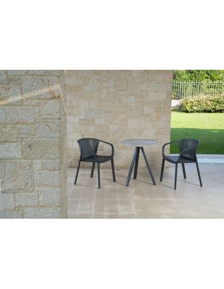 alt= Mesa Norman 3-Pod Compactop