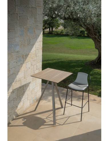 alt= Mesa Norman 3-Pod Compactop