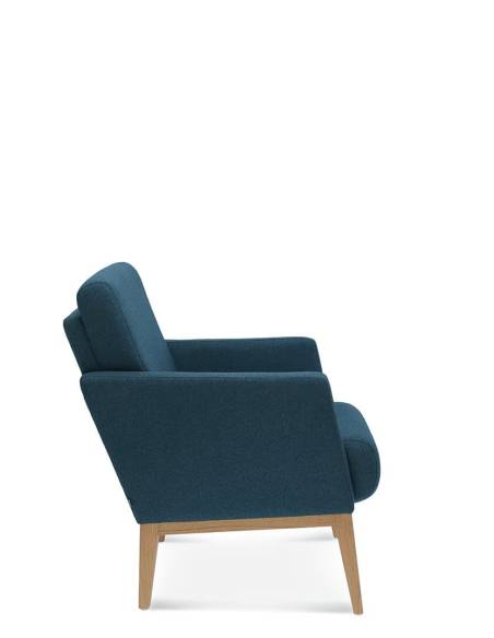alt= Sillón Montana Haya